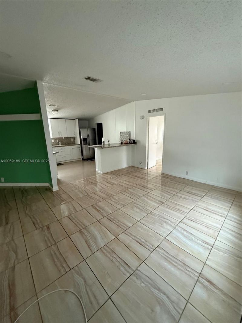 Please Call For Address, Miami, FL 33187 Photo