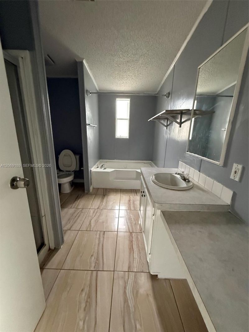 Please Call For Address, Miami, FL 33187 Photo