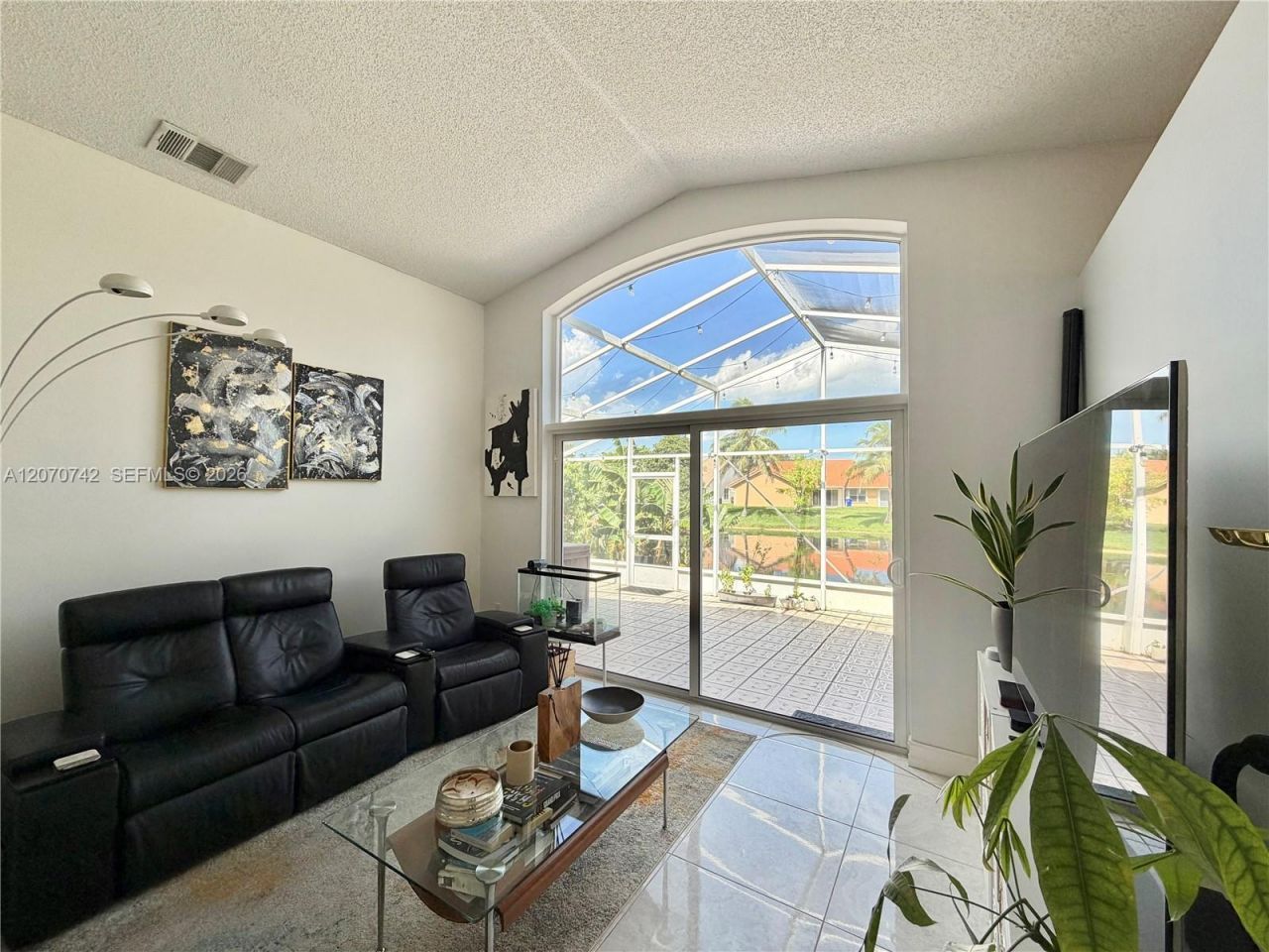 415 NW 165th Ave, Pembroke Pines, FL 33028 Photo