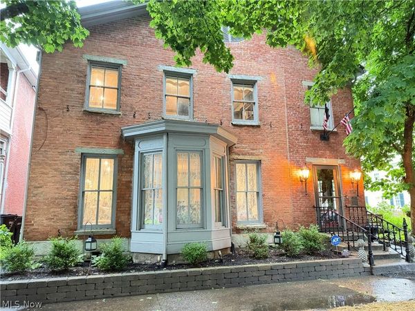 313 Woodlawn Avenue , Zanesville, OH 43701