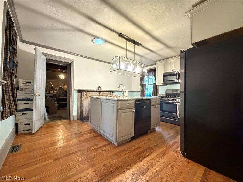 313 Woodlawn Avenue, Zanesville, OH 43701 Photo 16