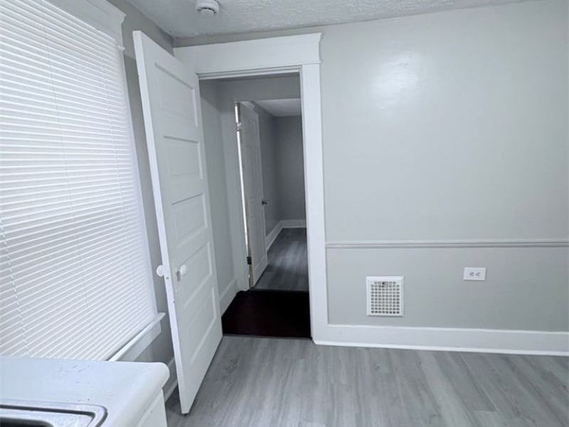 1741 W Market Street, Warren, OH 44485 Photo 5
