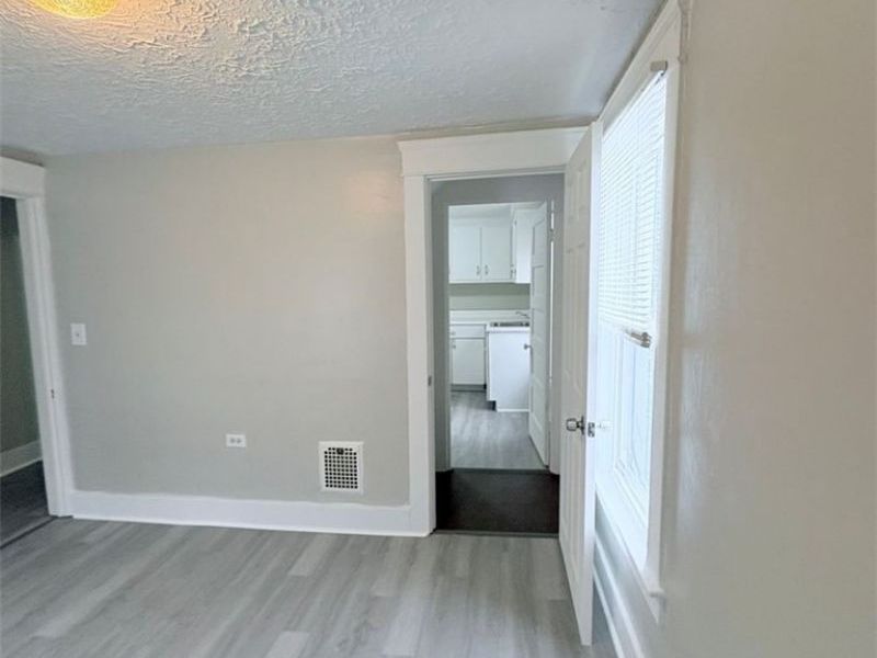 1741 W Market Street, Warren, OH 44485 Photo 6