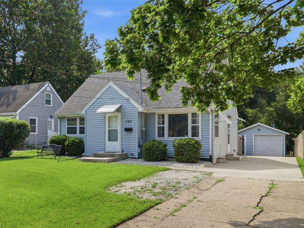 505 E Holcomb Avenue, Des Moines, IA 50313