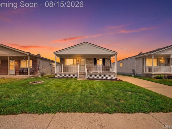 20147 Lakeworth Street, Roseville, Mi 48066