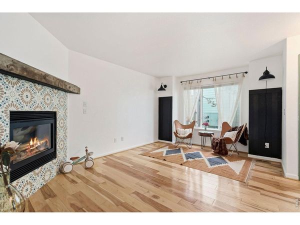 954 Monroe Ave, Loveland, CO 80537