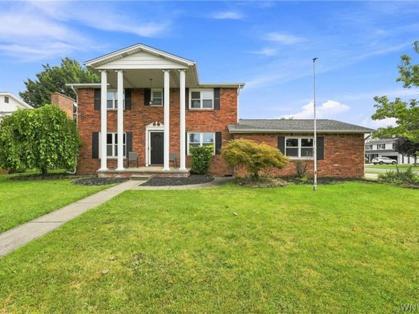 102 Lou Drive , Depew, NY 14043