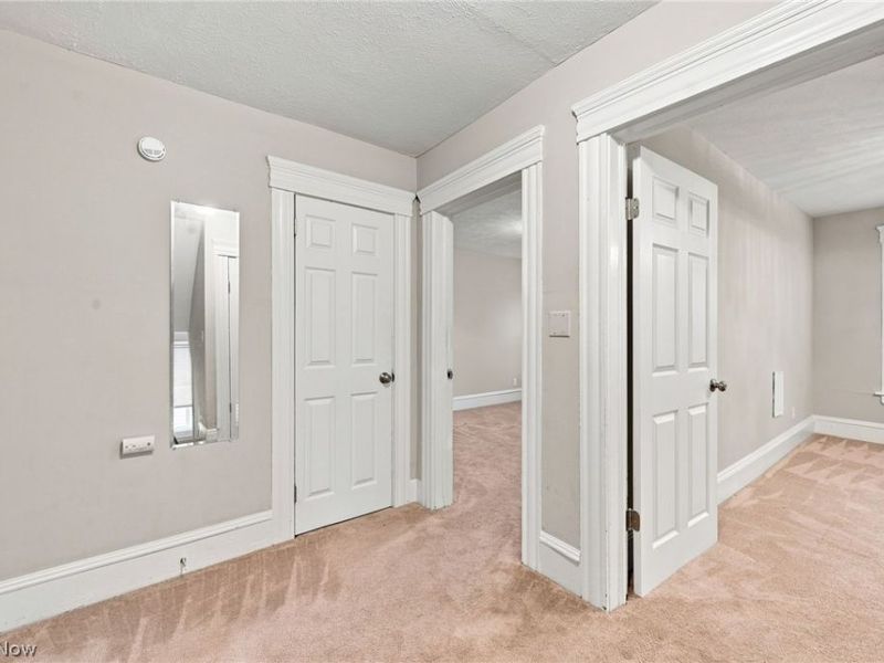 2260 E 85th Street, Cleveland, OH 44106 Photo 24