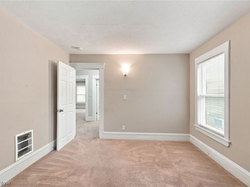 2260 E 85th Street, Cleveland, OH 44106 Photo 27