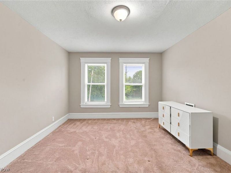 2260 E 85th Street, Cleveland, OH 44106 Photo 32