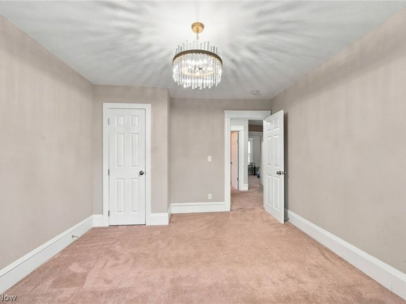 2260 E 85th Street, Cleveland, OH 44106 Photo 37