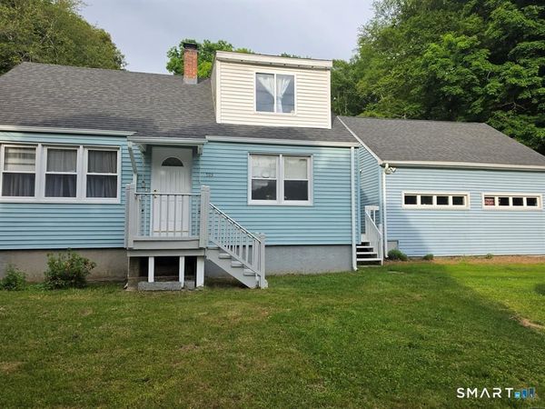 593 Mohegan Avenue, Waterford, CT 06375
