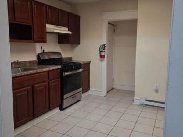 4104 2ND FLOOR W MAPLE AVENUE, MERCHANTVILLE, NJ 08109