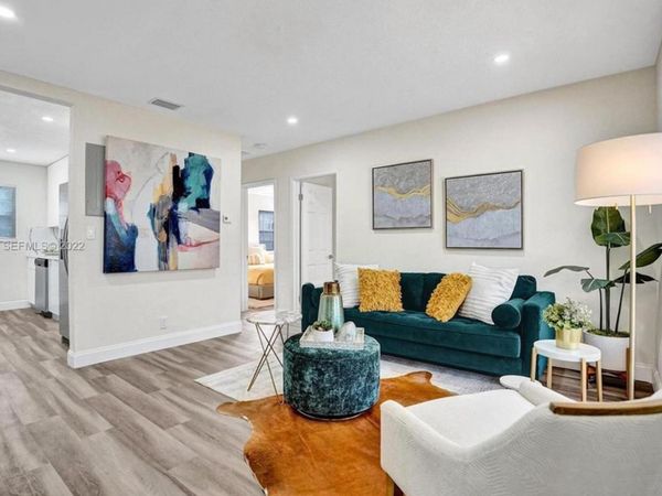 221 NW 51st Street, Fort Lauderdale, FL 33309