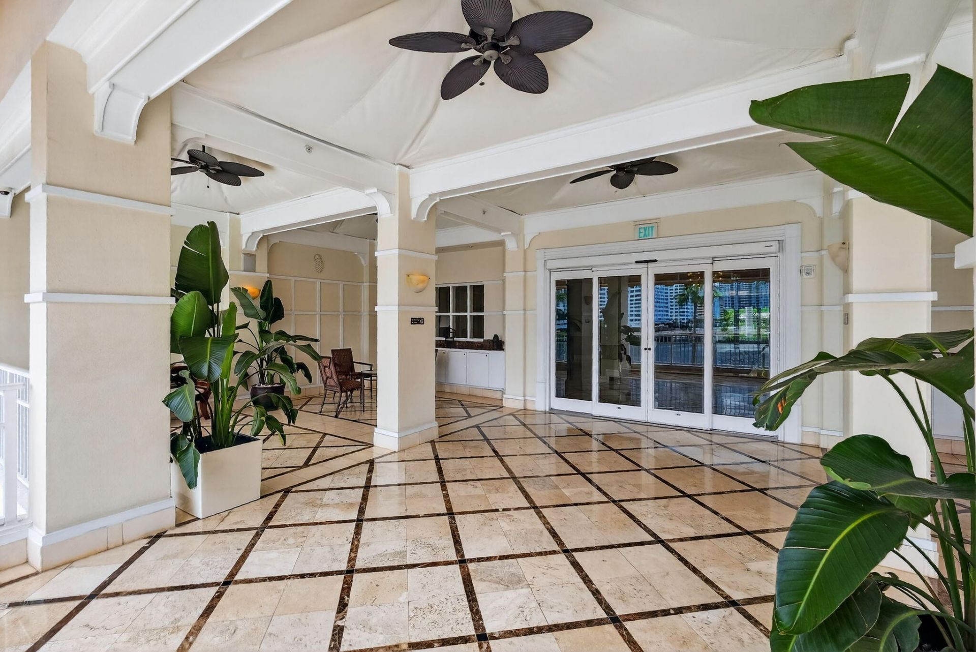 701 Brickell Key Boulevard, Unit 1604, Miami, FL 33131 Photo