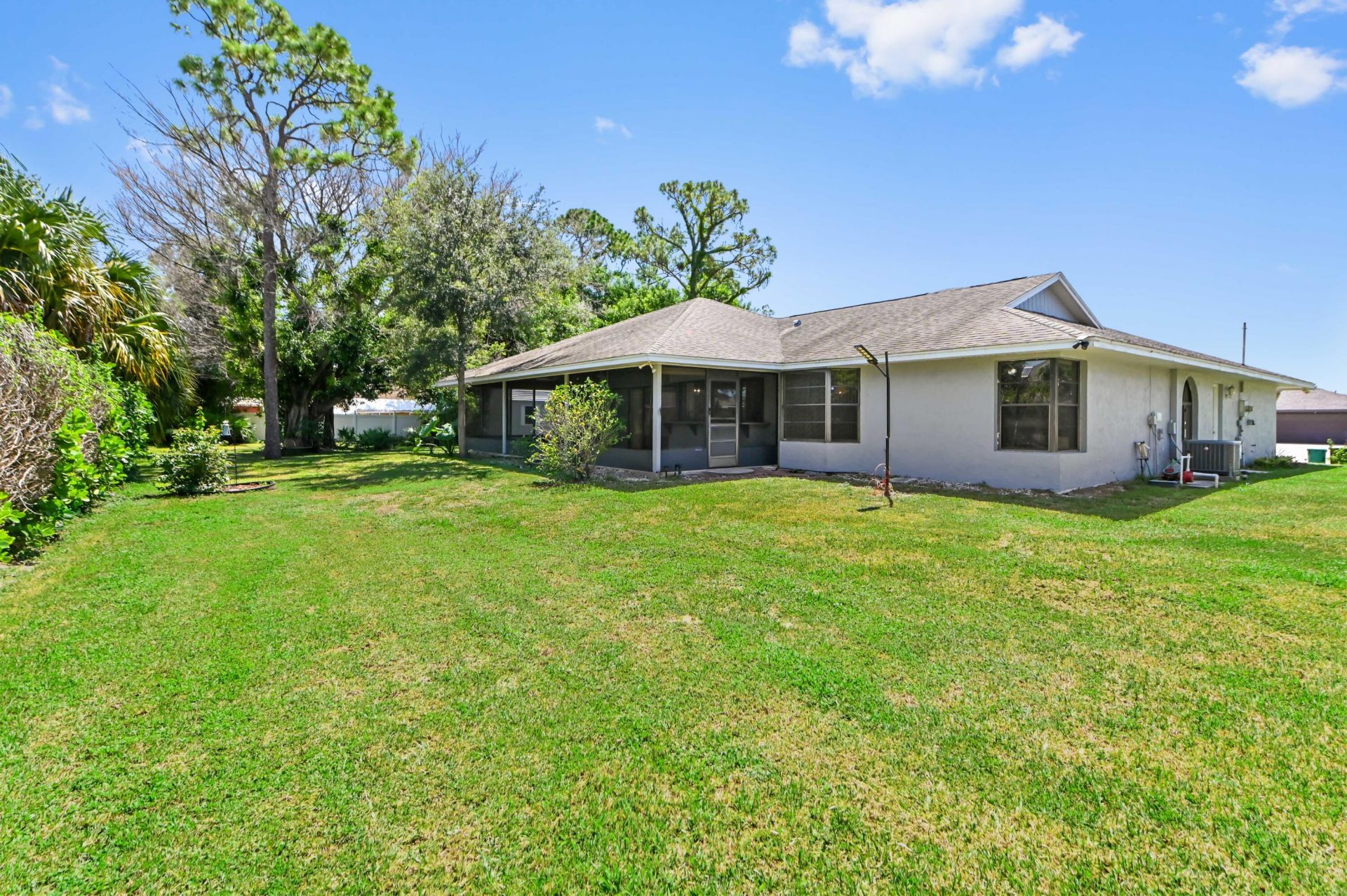 2525 SW Grotto Circle, Port Saint Lucie, FL 34953 Photo