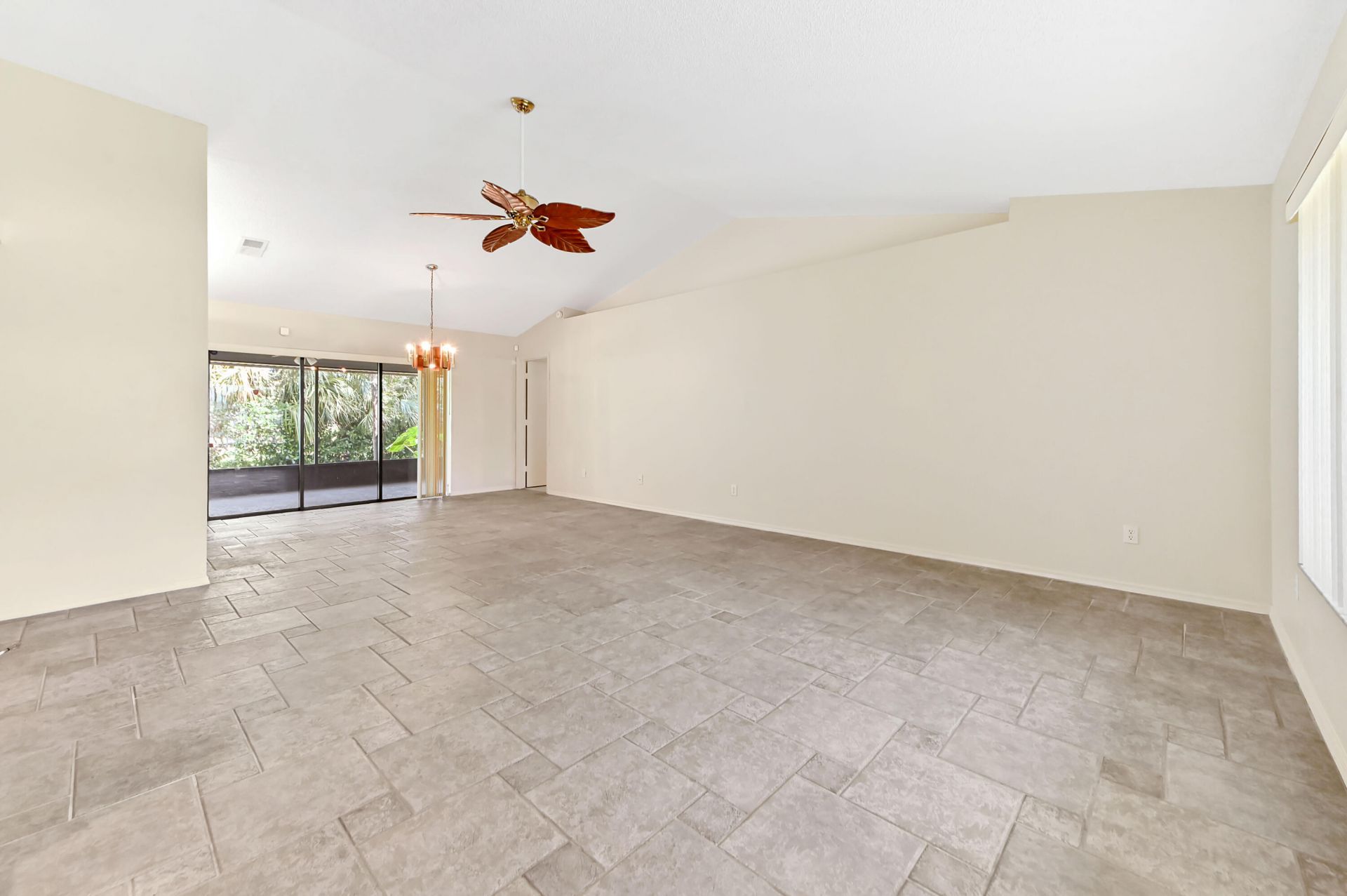 2525 SW Grotto Circle, Port Saint Lucie, FL 34953 Photo