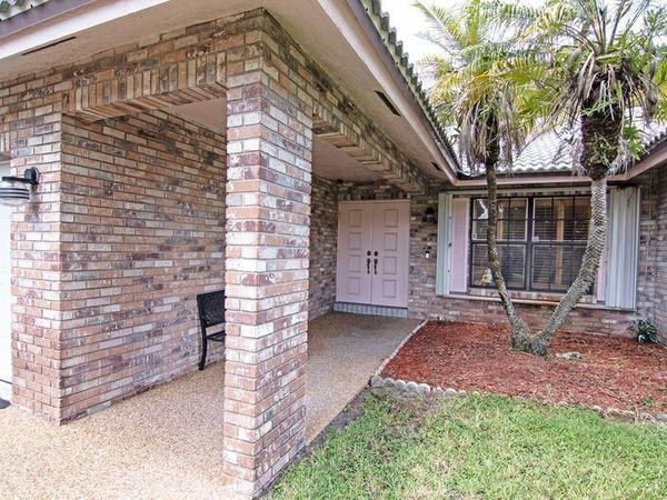11929 NW 2ND Manor, Coral Springs, FL 33071