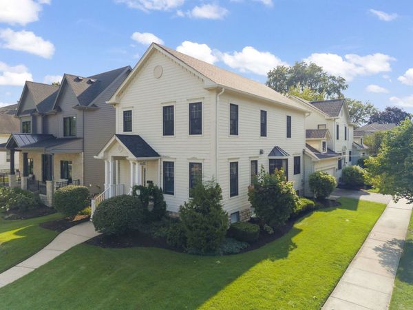 605 S Main Street , Naperville, IL 60540