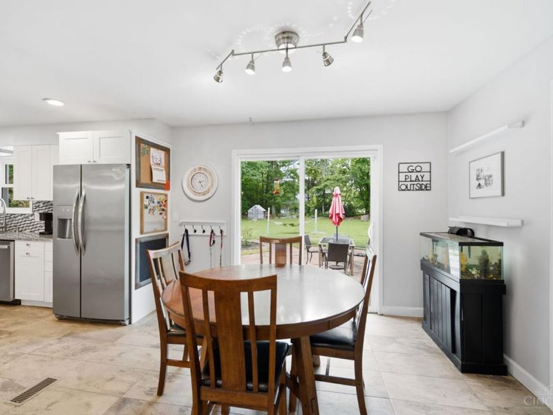 9040 Foxhunter Lane, Symmes Township, OH 45242 Photo 7