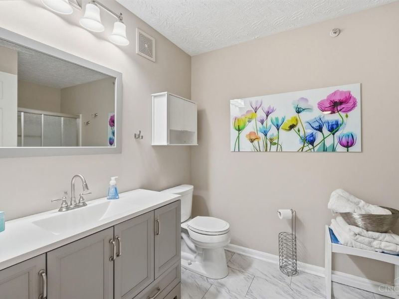 5449 Michelles Oak Court, Unit I, Green Township, OH 45248 Photo 14