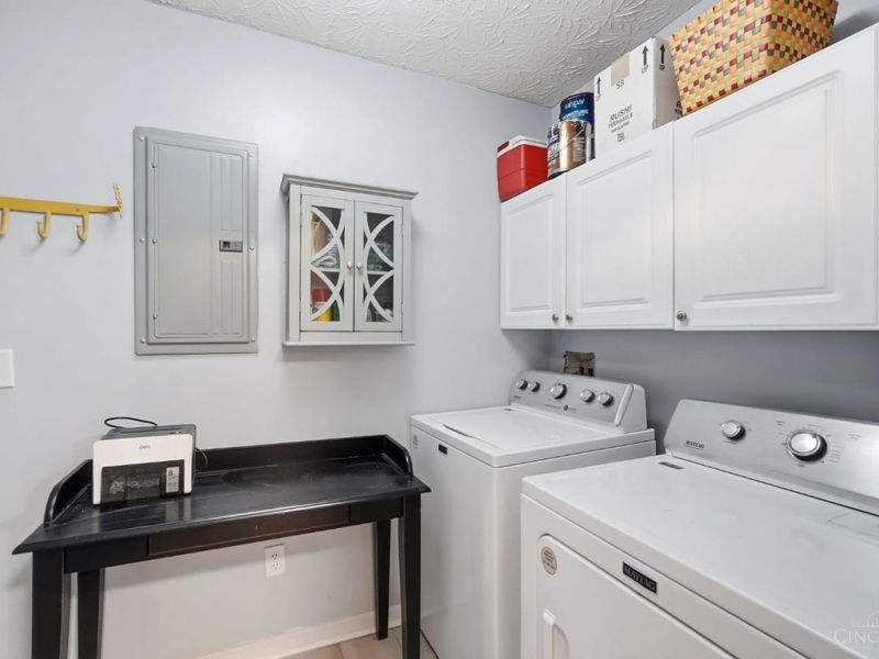 5449 Michelles Oak Court, Unit I, Green Township, OH 45248 Photo 18
