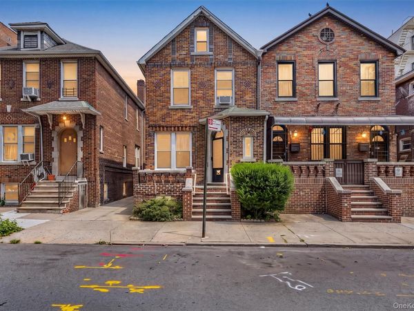 2218 Holland Avenue , Bronx, NY 10467