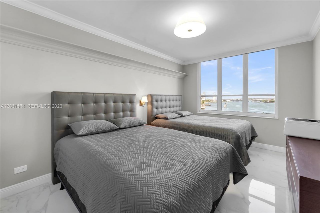 888 Brickell Key Dr , Unit 508, Miami, FL 33131 Photo