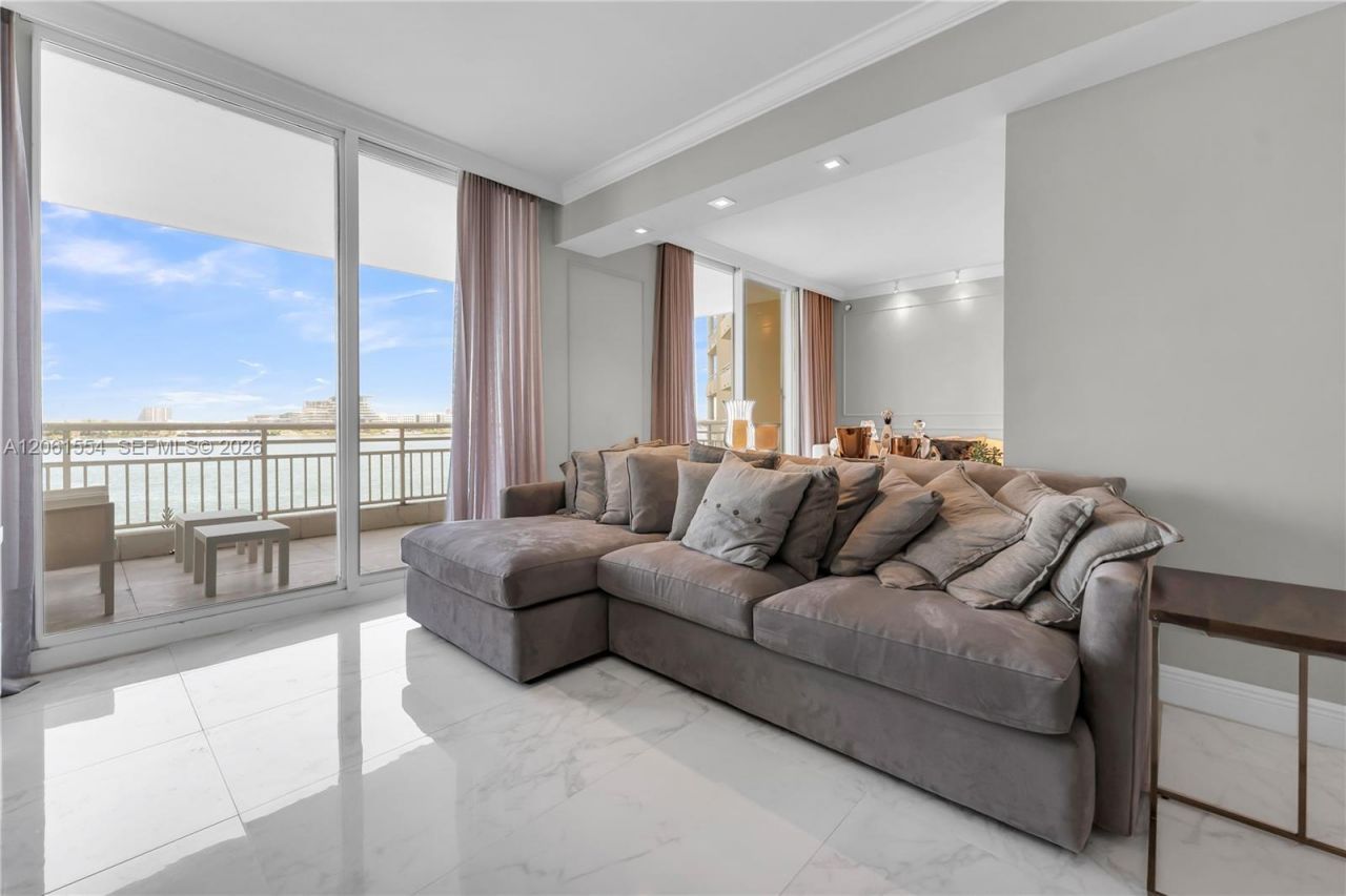 888 Brickell Key Dr , Unit 508, Miami, FL 33131 Photo
