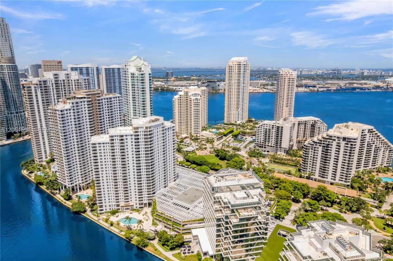 888 Brickell Key Dr , Unit 508, Miami, FL 33131 Photo