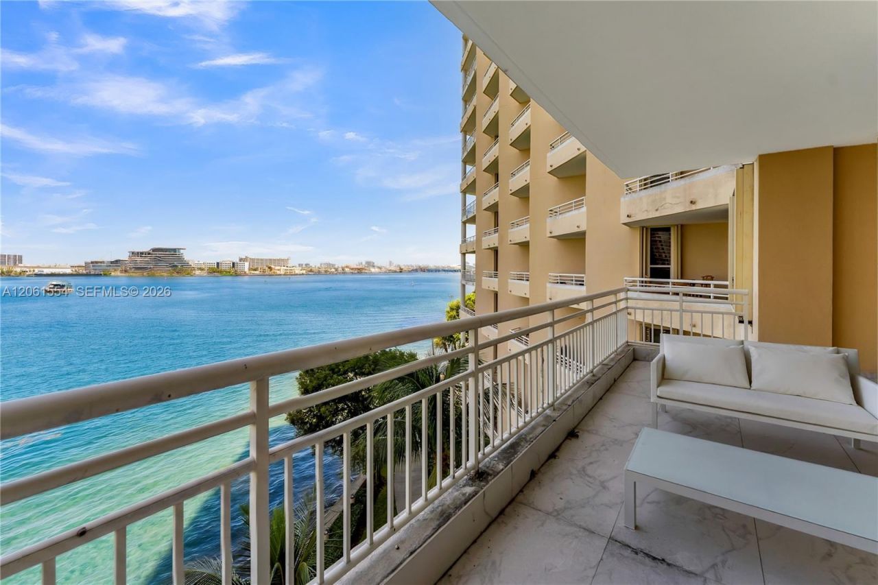 888 Brickell Key Dr , Unit 508, Miami, FL 33131 Photo