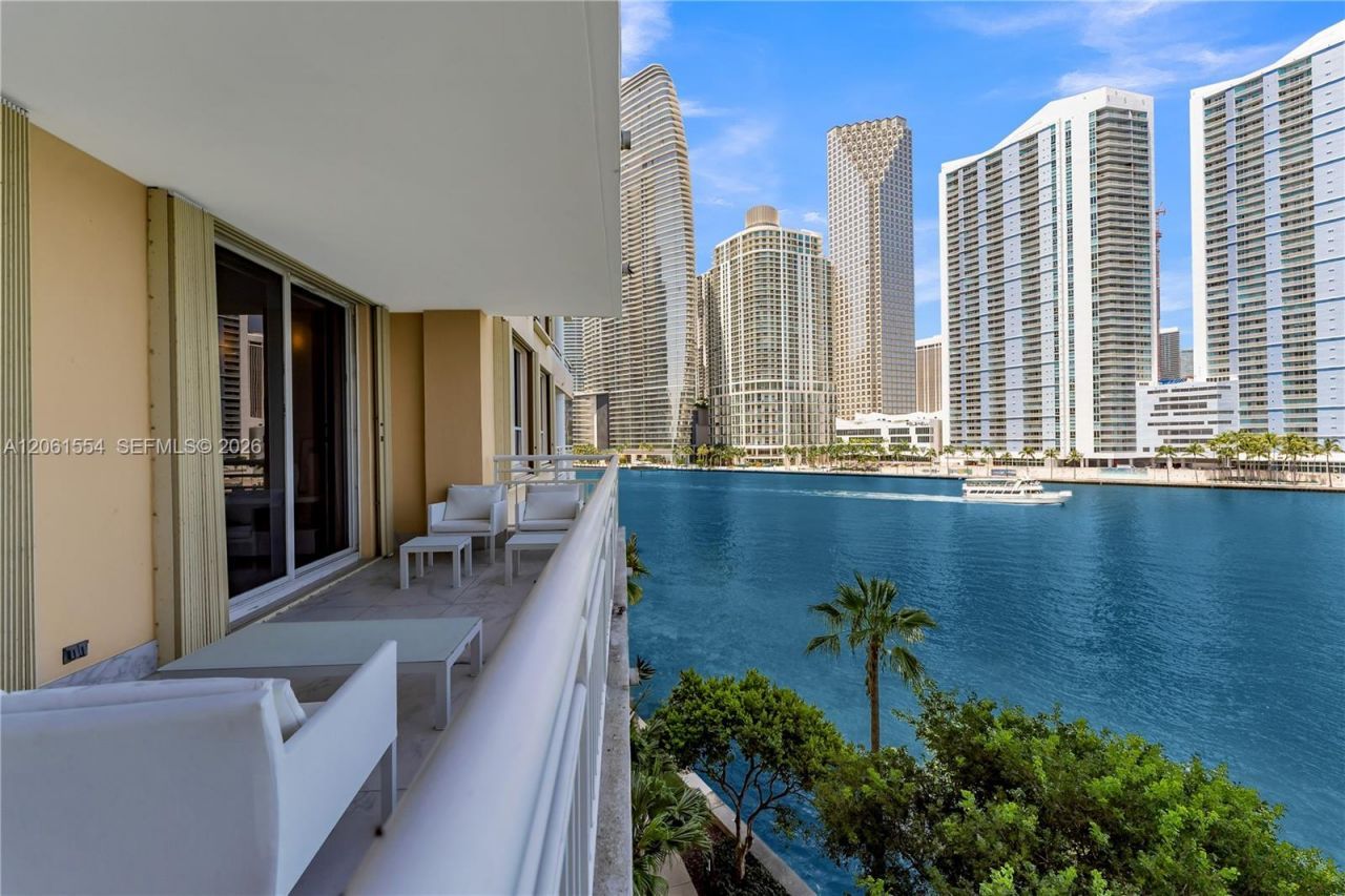 888 Brickell Key Dr , Unit 508, Miami, FL 33131 Photo