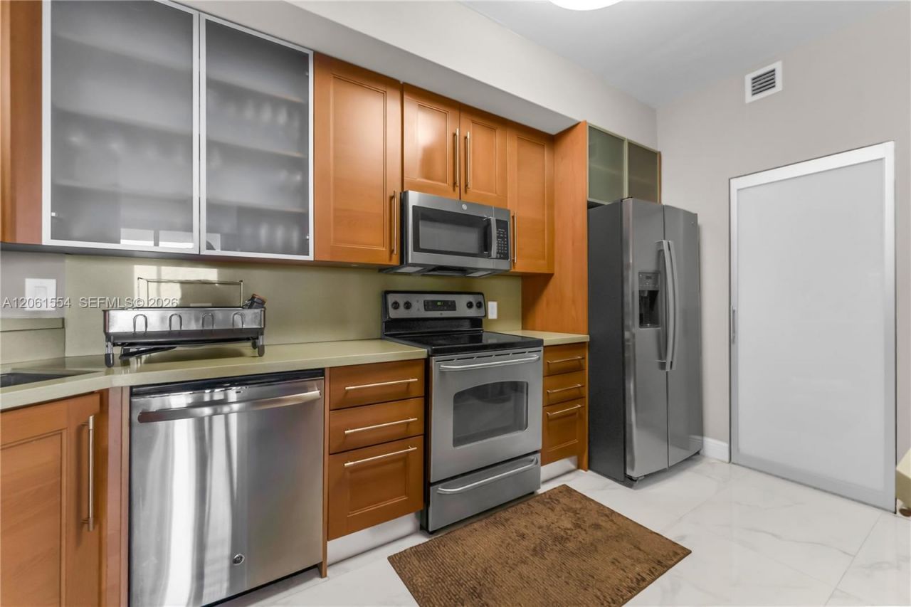 888 Brickell Key Dr , Unit 508, Miami, FL 33131 Photo