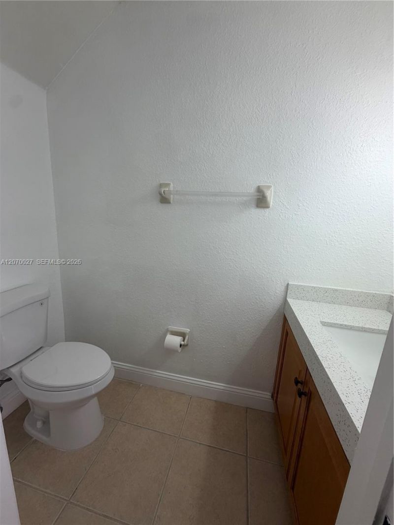 7776 W 36th Ave, Unit 6, Hialeah, FL 33018 Photo