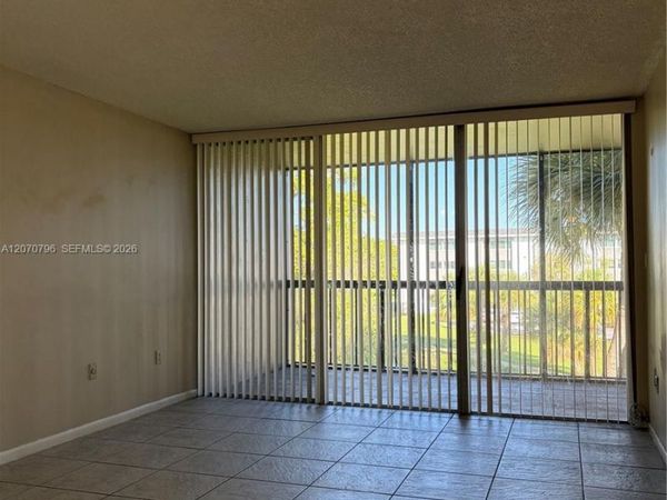 10865 SW 112th Ave , Unit 313, Miami, FL 33176