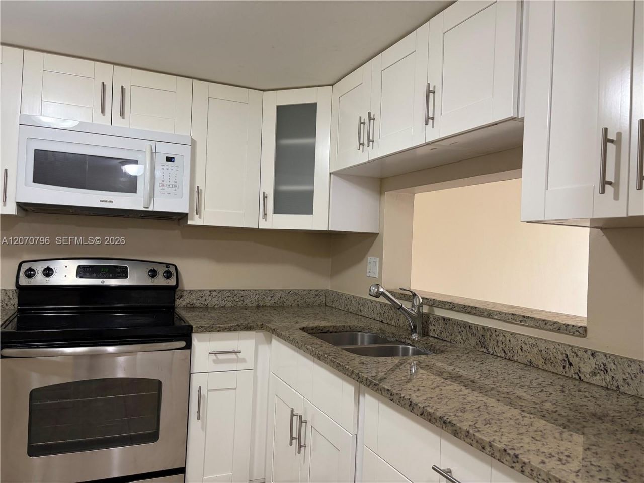 10865 SW 112th Ave , Unit 313, Miami, FL 33176 Photo