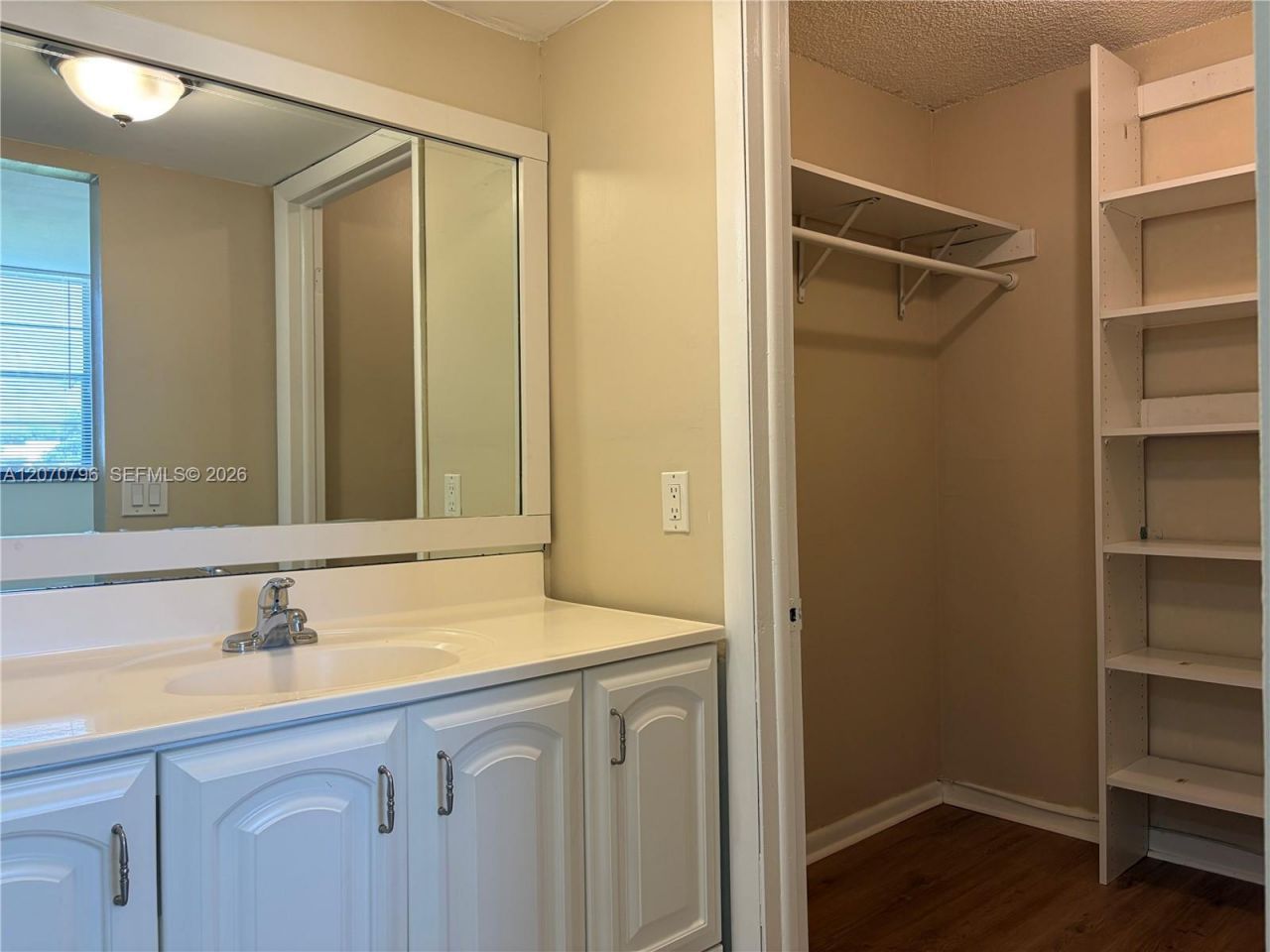 10865 SW 112th Ave , Unit 313, Miami, FL 33176 Photo