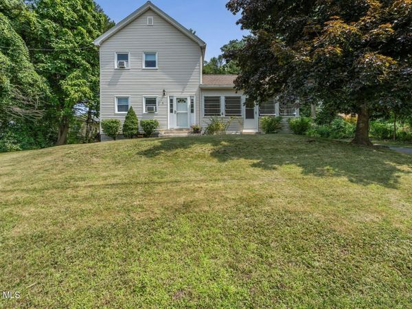 6 Acorn Avenue, Rensselaer, NY 12144