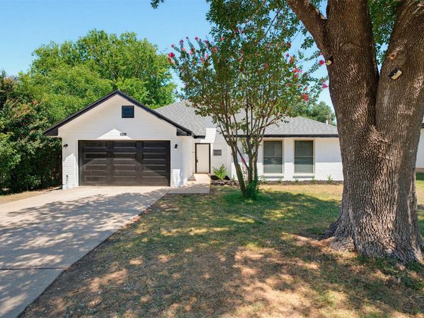 1200 Nottingham Hill RD, Round Rock, TX 78664