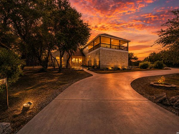1270 HERITAGE HL, Canyon Lake, TX 78133