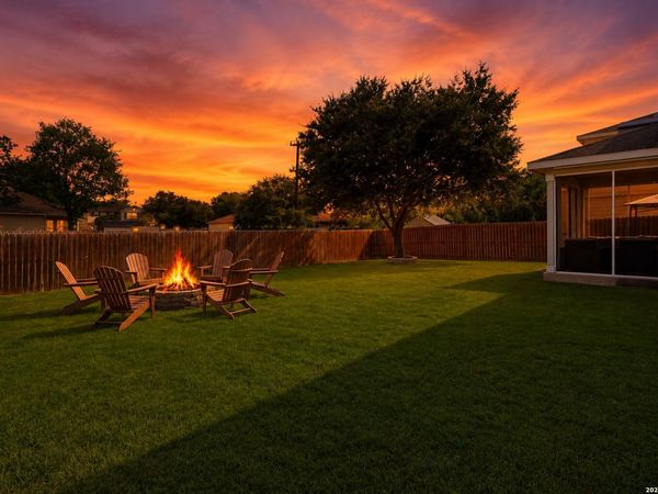 8003 SARATOGA KNL, Selma, TX 78154