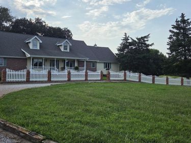 3100 S Southern Hills, Unit Drive, Hastings, NE 68901