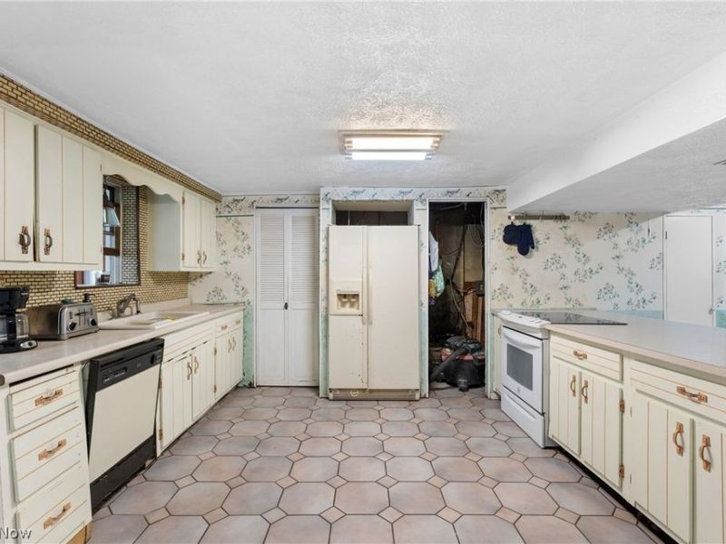 569 Township Road 204, Bloomingdale, OH 43910 Photo 27