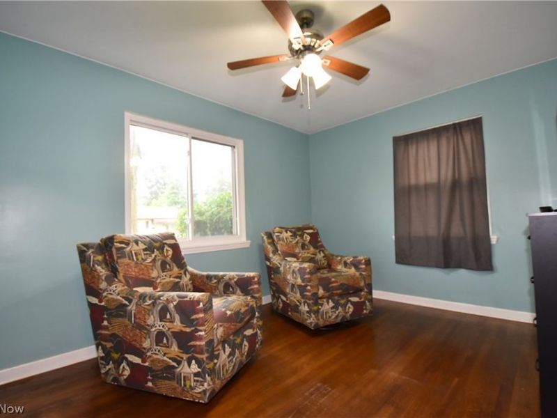 565 E Hopocan Avenue, Barberton, OH 44203 Photo 10