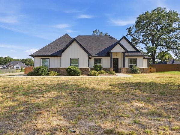 158 Forest View Drive, Mineola, TX 75773