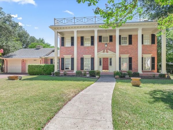 321 S Mary, Wills Point, TX 75169