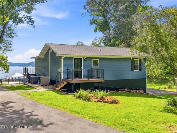 1612 Canal Lane, Dandridge, TN 37725