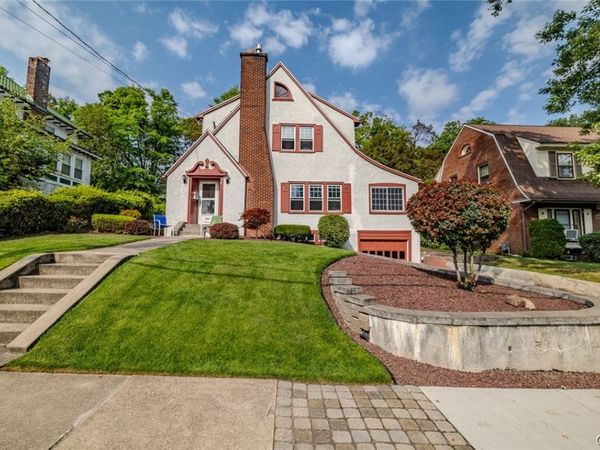 256 Shotwell Park , Syracuse, NY 13206