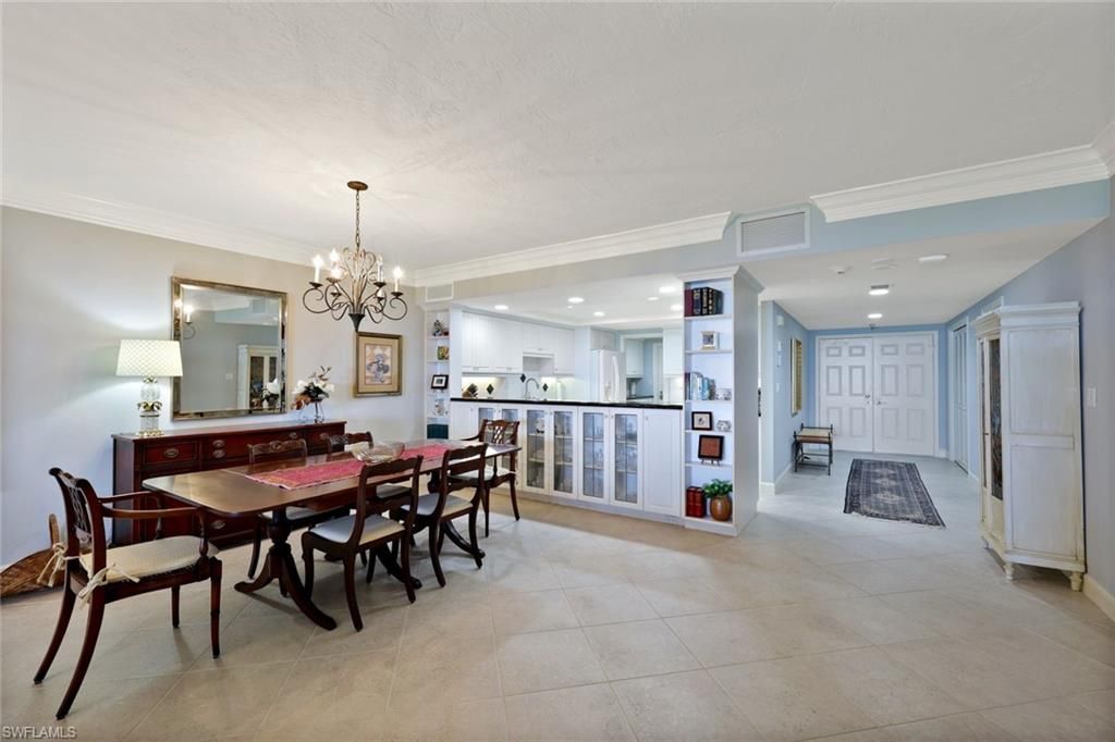 6075 Pelican Bay Blvd, Unit 1101, Naples, FL 34108 Photo