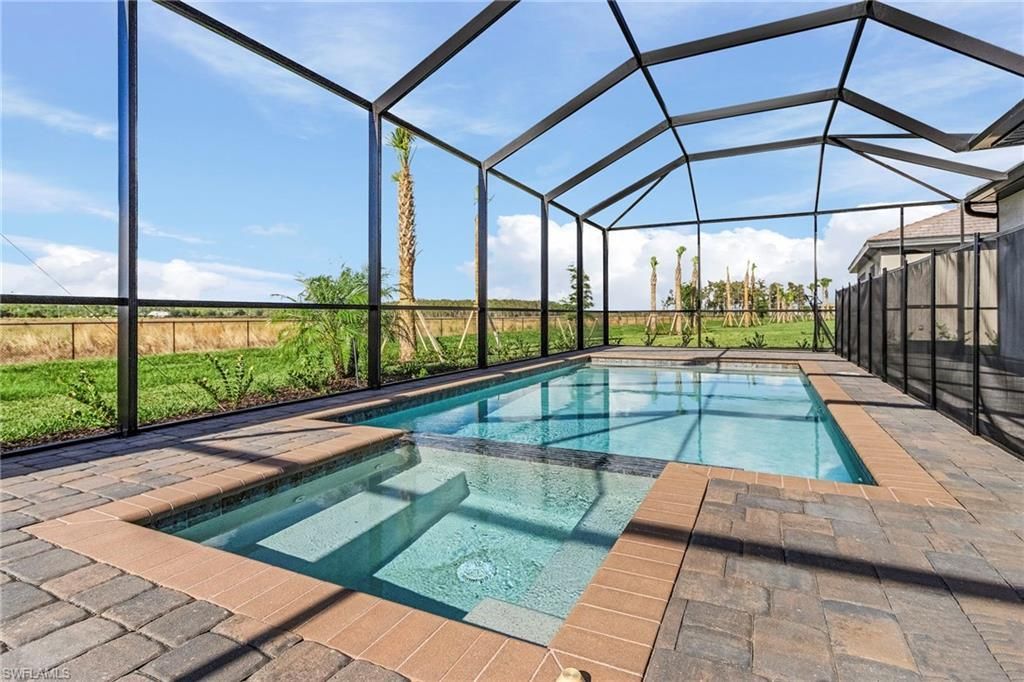 20945 Napa Loop, Estero, FL 33928 Photo